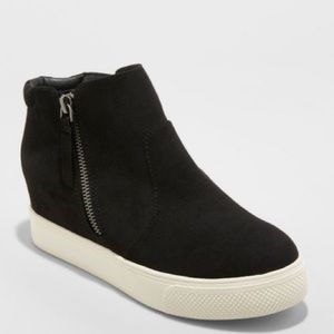 Universal Thread Cindy Sneaker Bootie